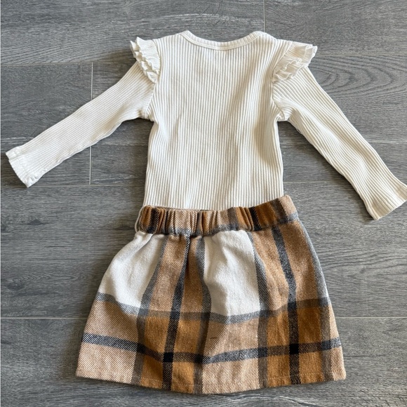 Pink and White Ruffle Tops with Brown Plaid Skirt Size 2T - Picture 4 of 12